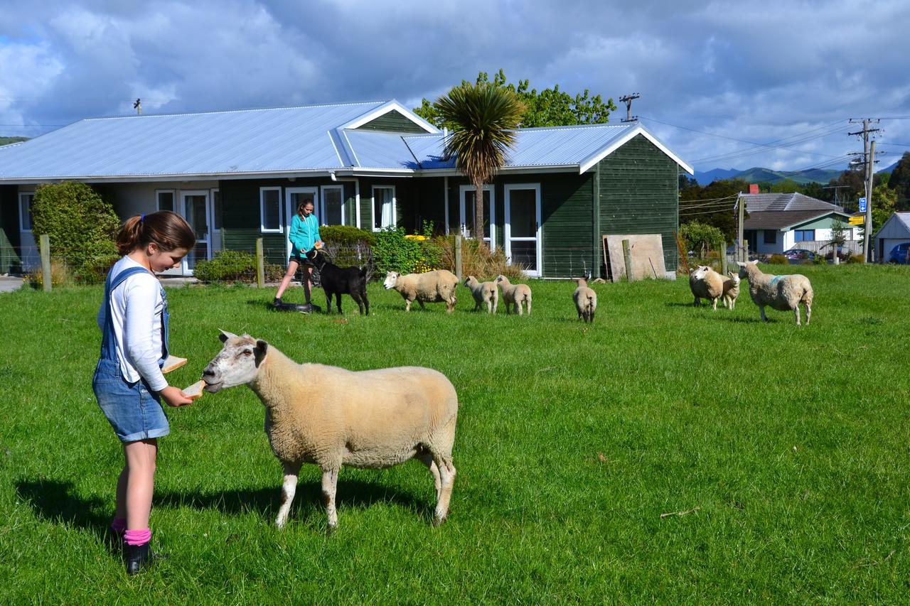 Catlins Gateway Motels Owaka Exterior foto